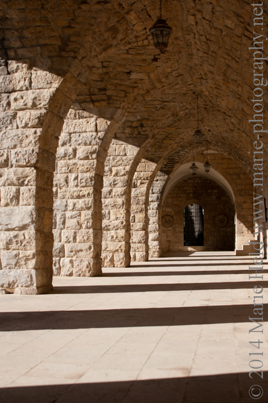 Beit ed-Dine portico
